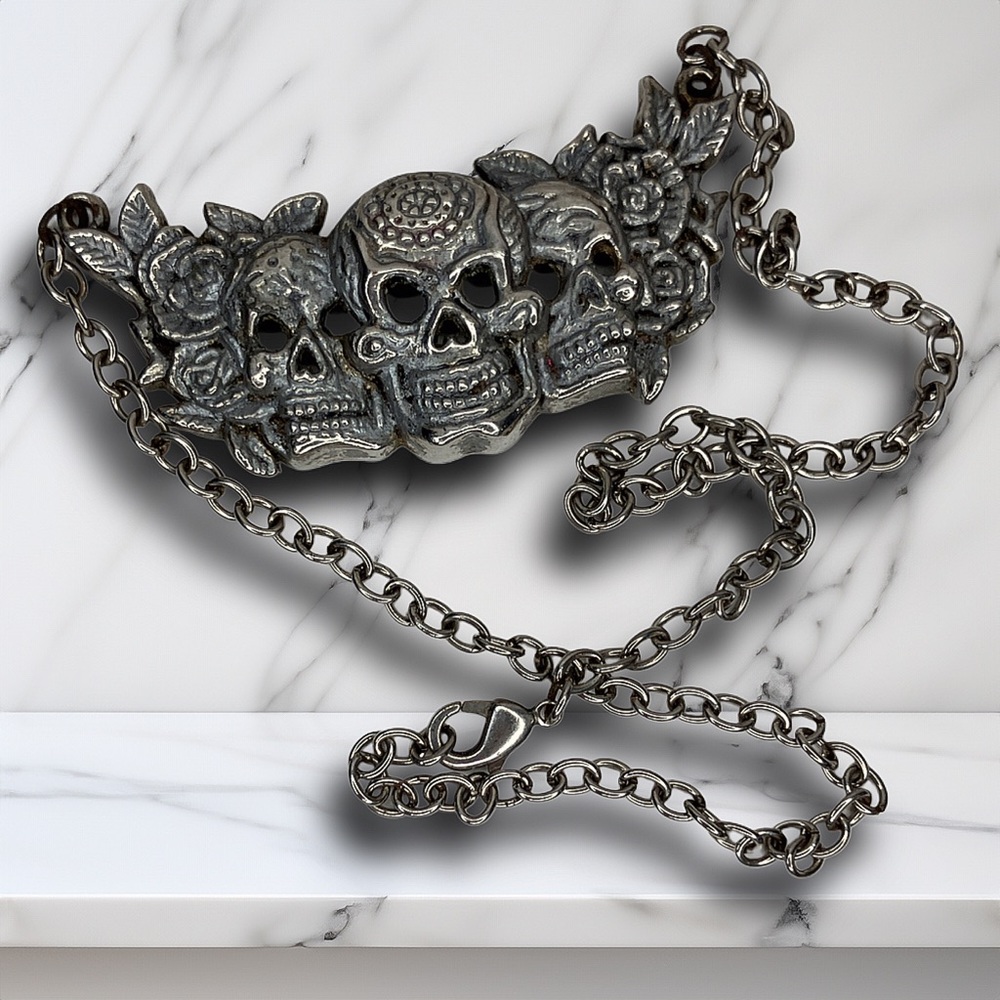 Rock Rebel Triple Skull & Rose Silver Tone Necklace Gothic Punk Jewelry